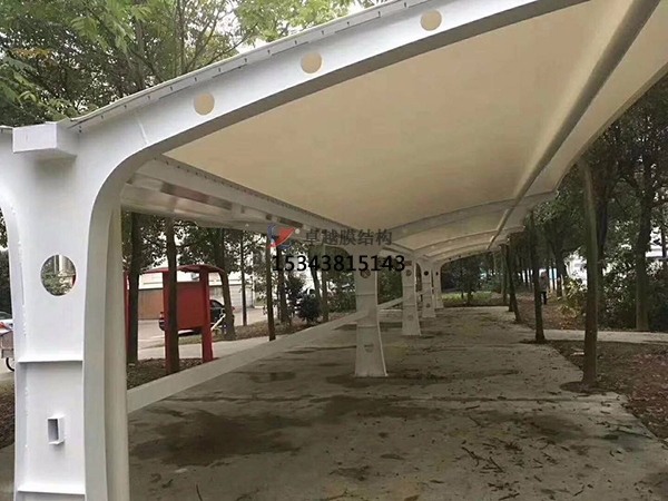 新邵膜結(jié)構停車棚設計施工安裝
