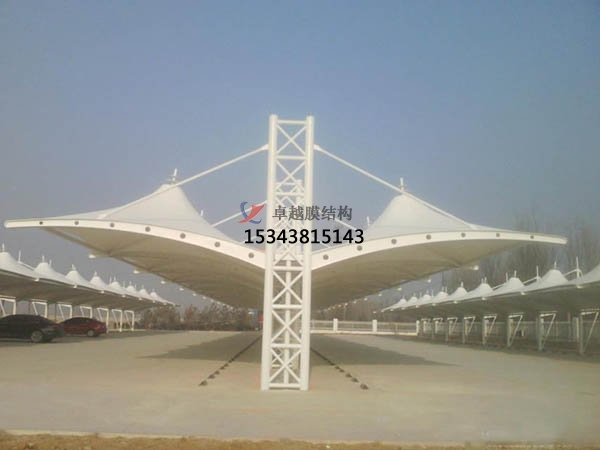 充氣膜建筑相對(duì)于傳統(tǒng)建筑的優(yōu)勢